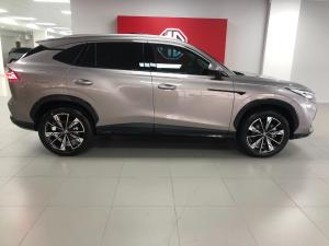 MG HS 2.0T Luxury - Image 4