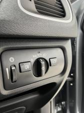 Volvo V40 T3 Inscription auto - Image 17