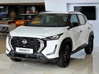 Nissan Magnite 1.0 Move panel van