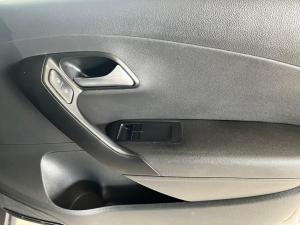 Volkswagen Polo Vivo hatch 1.4 Trendline - Image 9