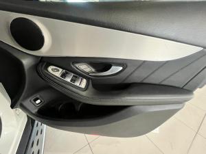 Mercedes-Benz GLC GLC220d coupe 4Matic - Image 6