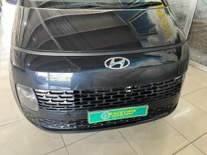 Hyundai Staria 2.2D Executive 9-seater - Image 2