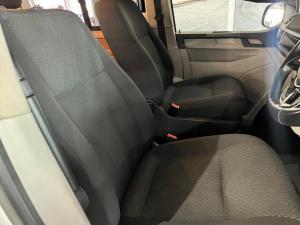 Volkswagen T6 Kombi 2.0 Bitdi Trendline Plus DSG - Image 5