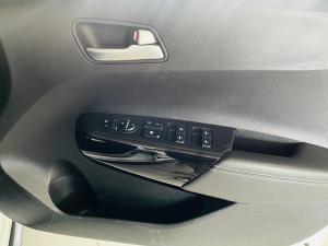 Kia Picanto 1.2 X-Line auto - Image 7