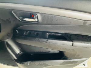 Suzuki Ciaz 1.5 GL manual - Image 9