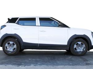 Mahindra XUV 3XO 1.2T MX2 auto - Image 10