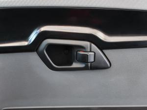 Mahindra KUV100 Nxt 1.2 G80 K2+ #DARE - Image 13