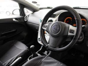 Opel Corsa 1.4 Essentia - Image 11