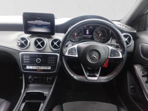 Mercedes-Benz GLA GLA200 auto - Image 14