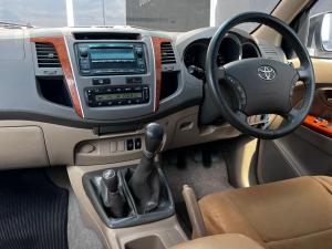Toyota Fortuner 3.0D-4D 4x4 - Image 7