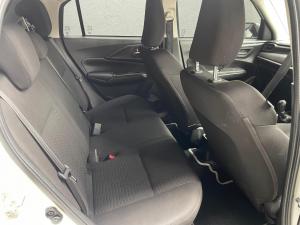 Suzuki Swift 1.2 GL - Image 14