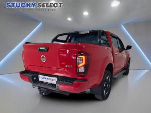 Nissan Navara 2.5DDTi double cab LE Plus 4x4 - Image 4