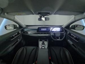 Chery Tiggo 7 1.5T CSH Plug-In Hybrid Plus - Image 8