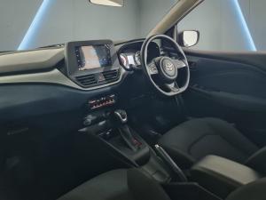 Toyota Starlet 1.5 XS auto - Image 14