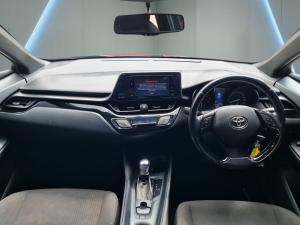 Toyota C-HR 1.2T Plus auto - Image 9