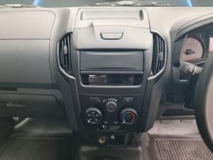 Isuzu D-Max Gen 6 250c single cab Fleetside - Image 10