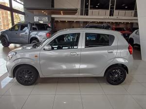 Toyota Vitz 1.0 XR manual - Image 7