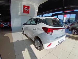 Hyundai Grand i10 1.0 Premium hatch - Image 4