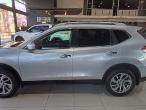 Nissan X-Trail 2.0 XE - Image 7
