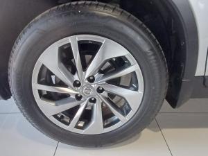 Nissan X-Trail 2.0 XE - Image 9