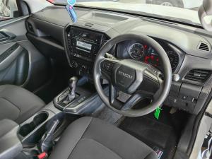 Isuzu D-Max 1.9TD double cab L auto - Image 14