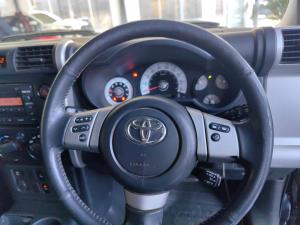 Toyota FJ Cruiser FJ Cruiser - Image 10