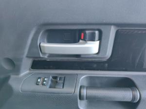 Toyota FJ Cruiser FJ Cruiser - Image 12