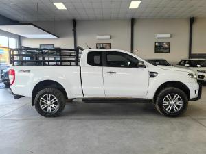 Ford Ranger 3.2TDCi SuperCab 4x4 XLT auto - Image 3