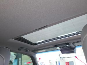 Toyota Land Cruiser Prado 2.8GD VX-R - Image 27