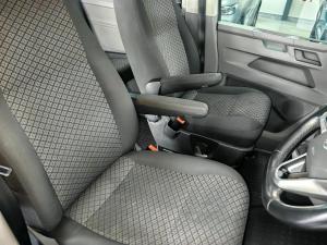 Volkswagen Kombi 2.0TDI SWB Trendline Launch Edition auto - Image 13