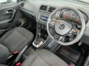 Volkswagen Polo Vivo hatch 1.6 Comfortline auto - Image 12