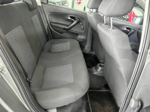 Volkswagen Polo Vivo hatch 1.6 Comfortline auto - Image 19