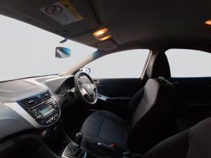 Hyundai Accent 1.6 GL/MOTION - Image 3