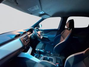 Nissan Magnite 1.0 Visia AMT - Image 3