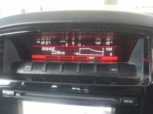 Mitsubishi Pajero 5-door 3.2DI-D GLS - Image 17