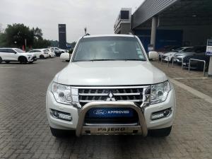Mitsubishi Pajero 5-door 3.2DI-D GLS - Image 3