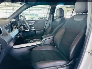 Mercedes-Benz GLB GLB220d 4Matic Progressive - Image 5