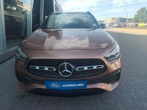 Mercedes-Benz GLA GLA200d Progressive - Image 4
