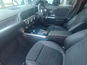 Mercedes-Benz GLA GLA200d Progressive - Image 9