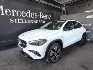 Mercedes-Benz GLA GLA200 Progressive