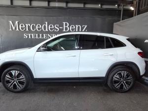 Mercedes-Benz GLA GLA200 Progressive - Image 3