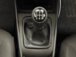 Toyota Starlet 1.5 XS manual - Image 10