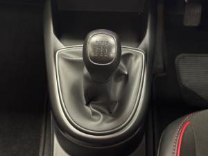 Hyundai Grand i10 1.0 Premium hatch - Image 10