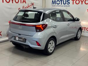 Hyundai Grand i10 1.0 Premium hatch - Image 2