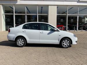 Volkswagen Polo Vivo sedan 1.4 Conceptline - Image 3