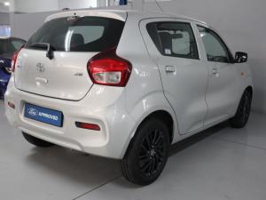 Toyota Vitz 1.0 XR manual - Image 3