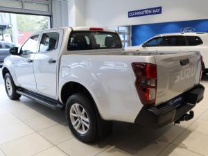 Isuzu D-Max 1.9TD double cab L manual - Image 11