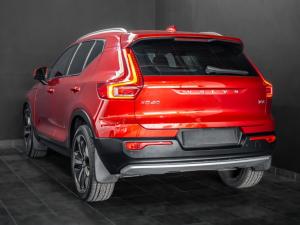 Volvo XC40 T5 AWD Momentum - Image 8