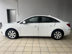 Chevrolet Cruze sedan 1.6 LS - Image 3