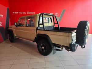 Toyota Land Cruiser 79 2.8GD-6 double cab - Image 5
